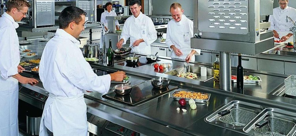 CÔNG TY TNHH THƯƠNG MẠI SONG QUÁN