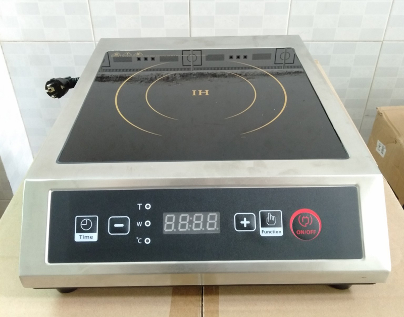 Kiểu dáng hiện đại của bếp điện từ phẳng WC-350A phù hợp với xu hướng nội thất bếp hiện nay, góp phần nâng tầm thẩm mỹ cho gian bếp của bạn
