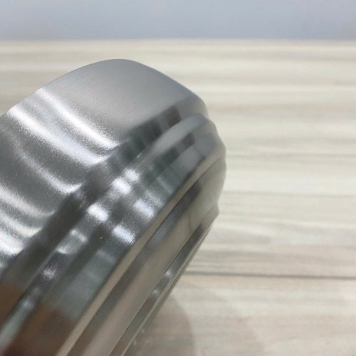 Tô mì lạnh 2 lớp BN21-2 Song Quán – Inox sáng bóng, cách nhiệt hiệu quả. Tô inox hai lớp BN21-2 Song Quán – Bền đẹp, an toàn cho món mì lạnh và cơm trộn.