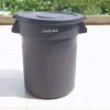 Thùng rác nhà bếp B-010 chất liệu nhựa cao cấp, có nắp đậy và bánh xe tiện lợi – phù hợp sử dụng trong nhà hàng, khách sạn, khu bếp công nghiệp.