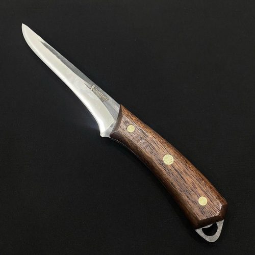 Dao có vân khía đen cán gỗ PRO-61 – lưỡi dao inox sắc bén, cán gỗ sang trọng, phù hợp cho nhà hàng và bếp gia đình cao cấp.