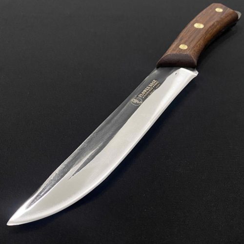 Dao có vân khía đen cán gỗ PRO-62 – lưỡi dao inox chống dính, cán gỗ chắc tay, thiết kế tinh tế cho bếp chuyên nghiệp.