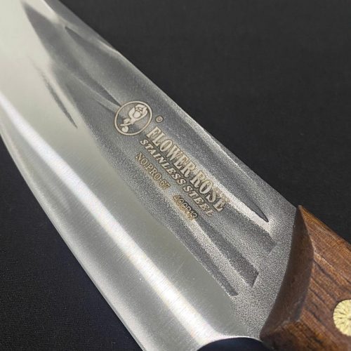 Dao có vân khía đen cán gỗ PRO-67 – lưỡi thép cao cấp, sắc bén và sang trọng