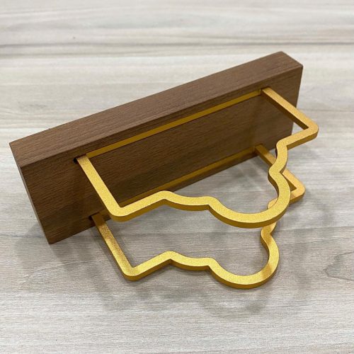 Giá treo khăn giấy TTH06-1 hình mây nhỏ bằng gỗ màu đậm và kim loại vàng