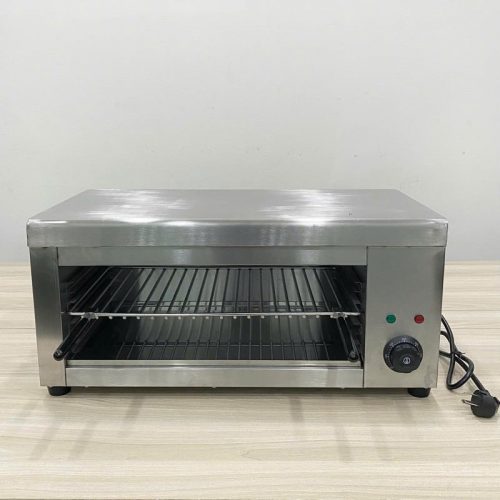 Lò nướng salamander AT-936 bằng inox kèm vỉ nướng và phụ kiện đi kèm.