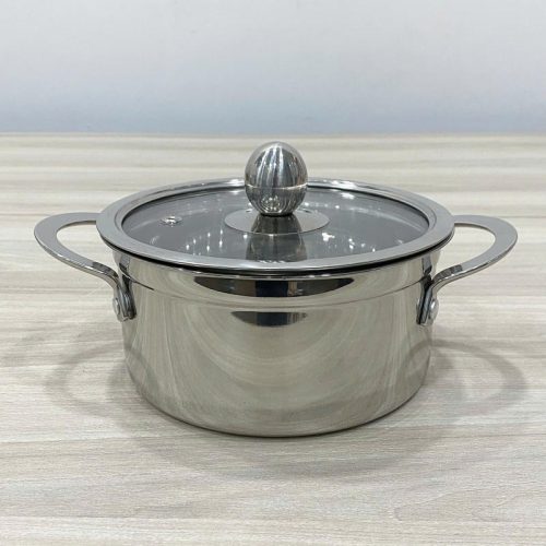 Nồi inox 2 quai nắp kính sang trọng, bền đẹp, dùng cho nhà hàng và gia đình.
