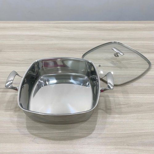 Nồi vuông inox bóng nắp kính 28cm SKU 110712 – nồi inox cao cấp, sáng bóng, giữ nhiệt tốt, phù hợp cho bếp nhà hàng và gia đình.