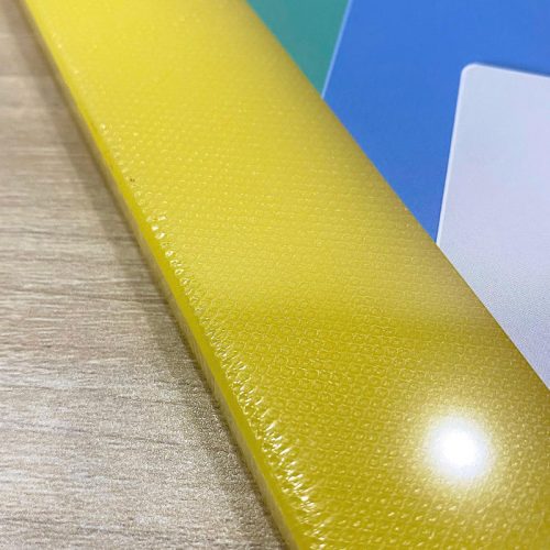 Thớt nhựa vàng CN 35025010YE dùng cho bếp nhà hàng, khách sạn