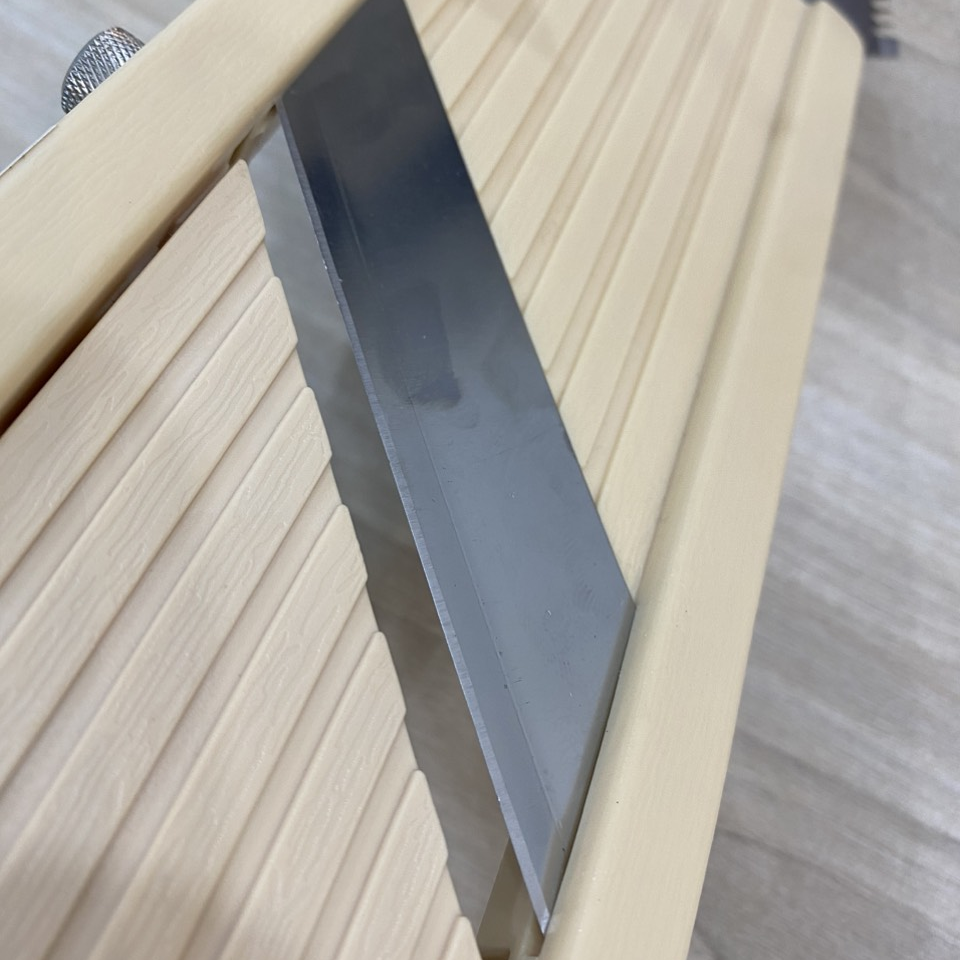 TĂNG TỐC SƠ CHẾ VỚI DỤNG CỤ CẮT GỌT ĐA NĂNG BÀO 3 LƯỠI LỚN F-9988 VÀ BÀO 3 LƯỠI NHỎ STN01 3 image 9 edited