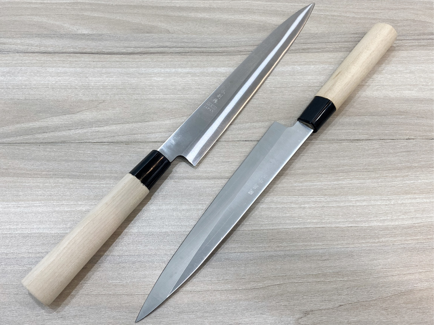 NÊN CHỌN DAO NHẬT SASHIMI NÀO CHO BẾP NHÀ HÀNG VÀ SUSHI? SONG QUÁN GỢI Ý DAO NHẬT DÀI 21- 30CM CẮT SASHIMI SIÊU BÉN 4 image 3 edited