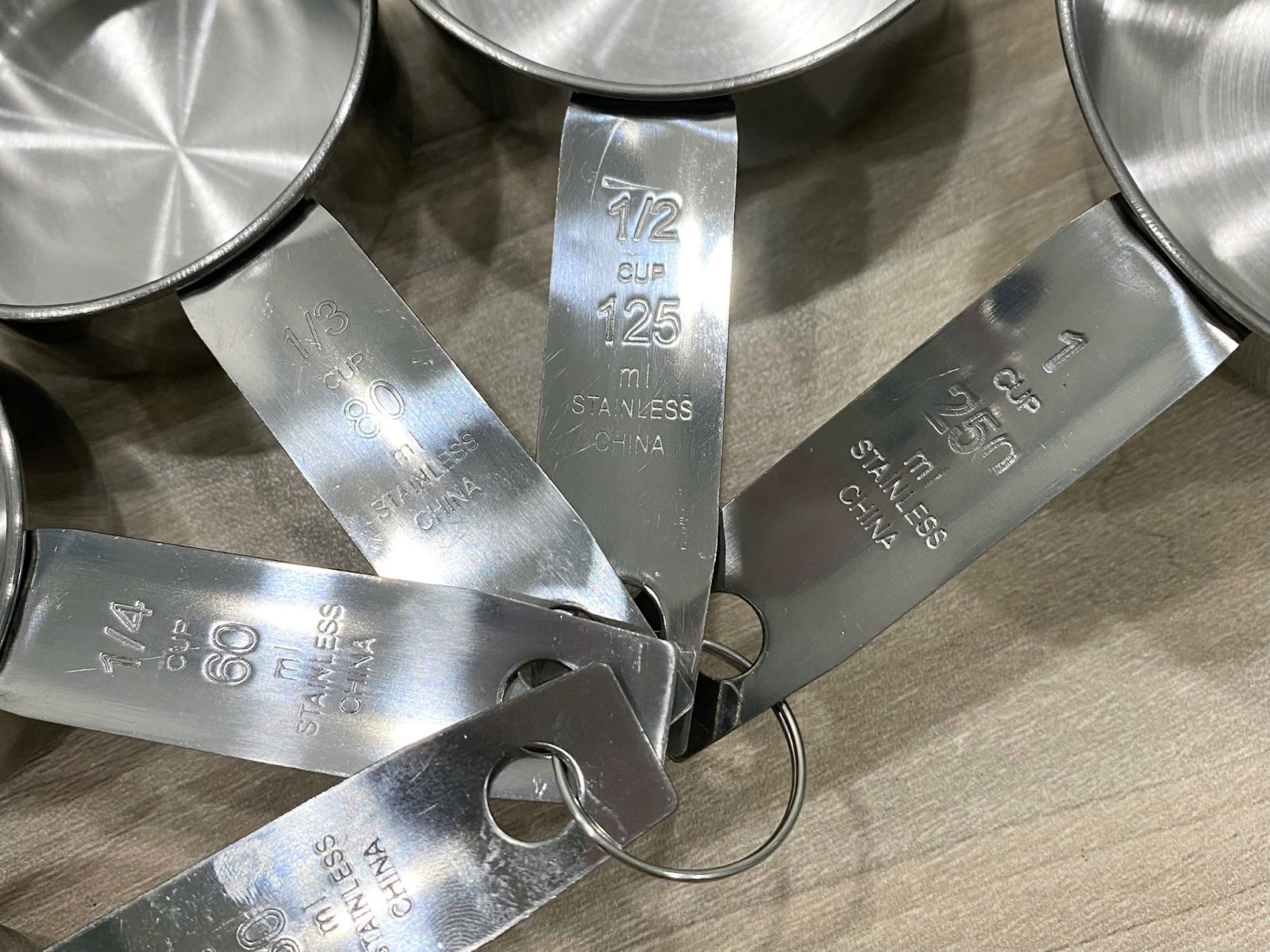 TẠI SAO CẦN BỘ MUỖNG ĐONG INOX 5 MÓN 603005 TRONG QUẦY BẾP CHUYÊN NGHIỆP 3 image 7 edited