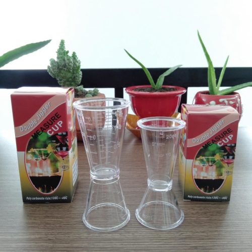 Ly đong nhựa B3002