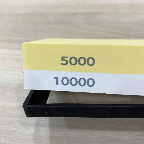 Đá mài dao kèm đế – màu vàng trắng 190109