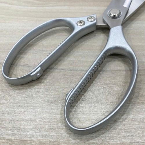 Kéo bếp cán bạc K-0861