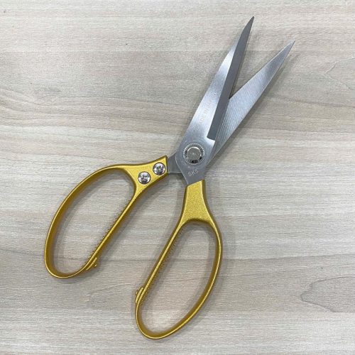 Kéo bếp cán vàng K-0861G