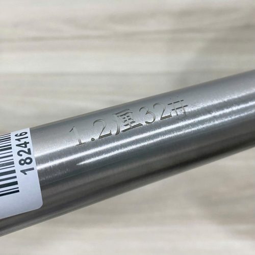 Vợt xương cán inox 182416